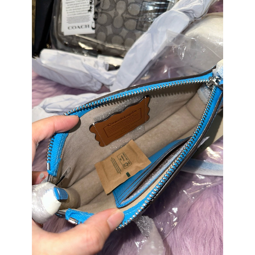 AUTHENTIC/ORIGINAL CCH Retail Small Wavy Shoulder Blue Bag In Coachtopia Leather