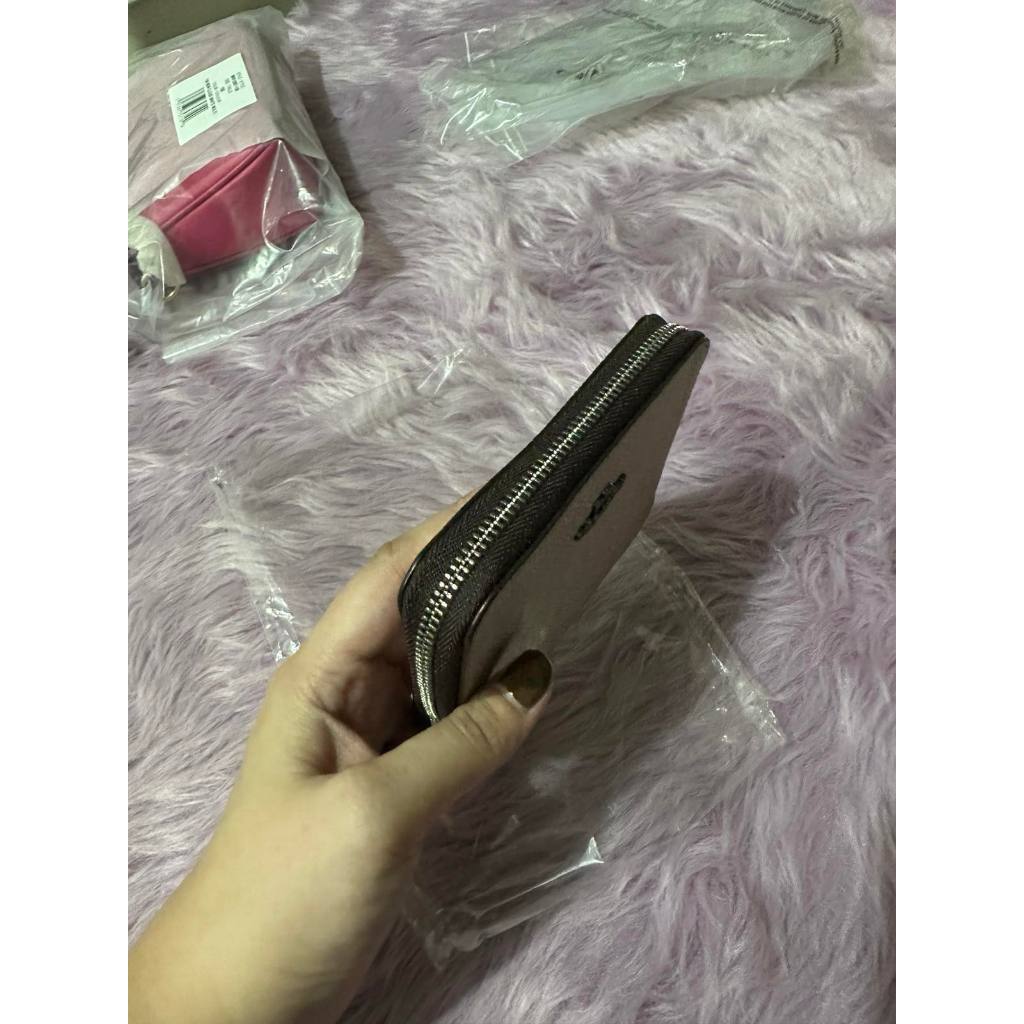 ORIG & IMPORTED WITH FLAW CCH Small Zip Around Wallet Brown Bronze