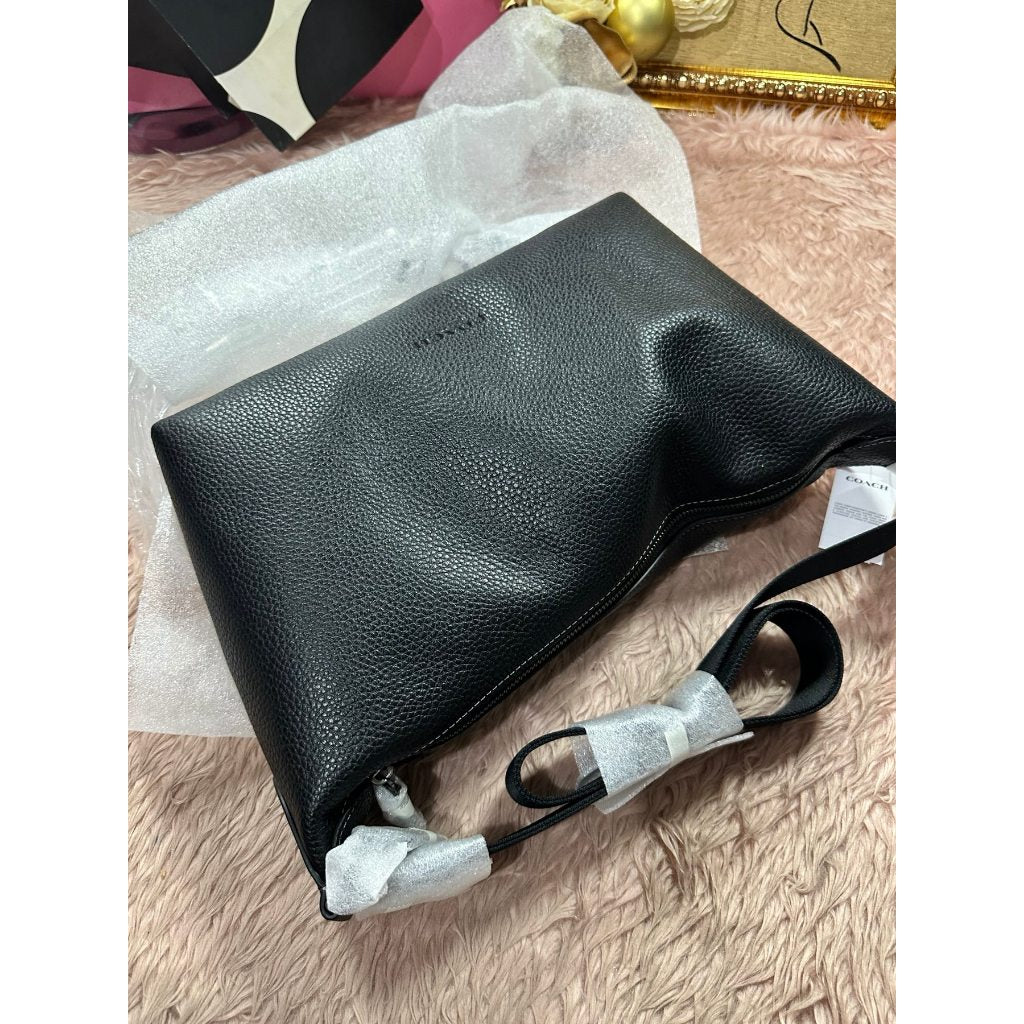 ORIG & IMPORTED CCH Finn Crossbody Men Medium Black Bag
