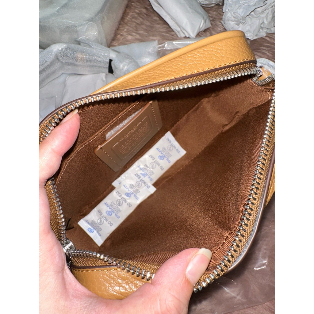 AUTHENTIC/ORIGINAL CCH Jayden Crossbody Men Small Bag Brown Green