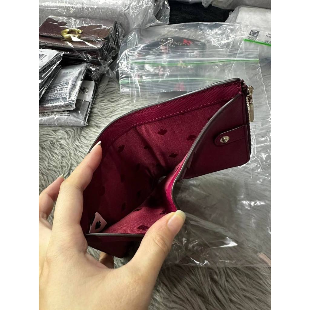 ORIG & IMPORTED KS Eva Small L-Zip Bifold Wallet in Cherrywood Red