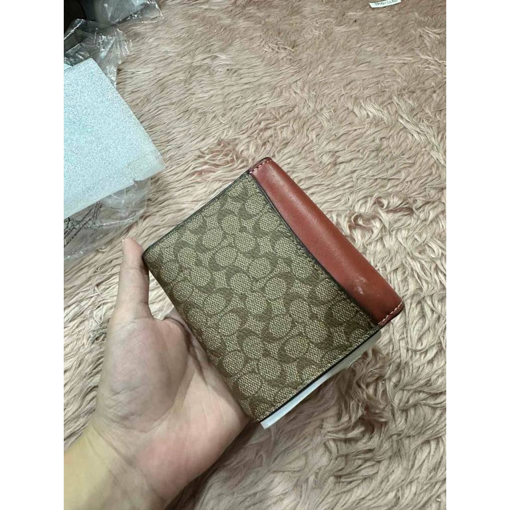 ORIG & IMPORTED CCH NEW Small Trifold Card Wallet