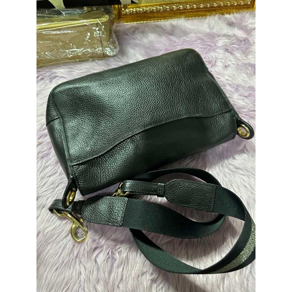 ORIG Preloved CCH Jes Messenger Medium Black Bag