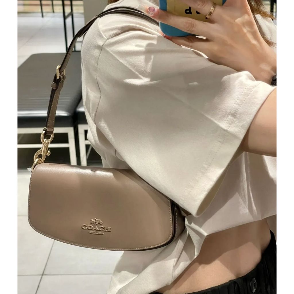 ORIG & IMPORTED CCH Andrea Shoulder Bag DARK STONE BROWN