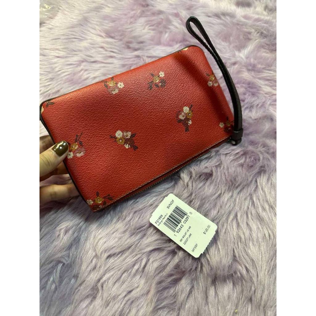 ORIG Preloved CCH Large Wristlet Red Wallet