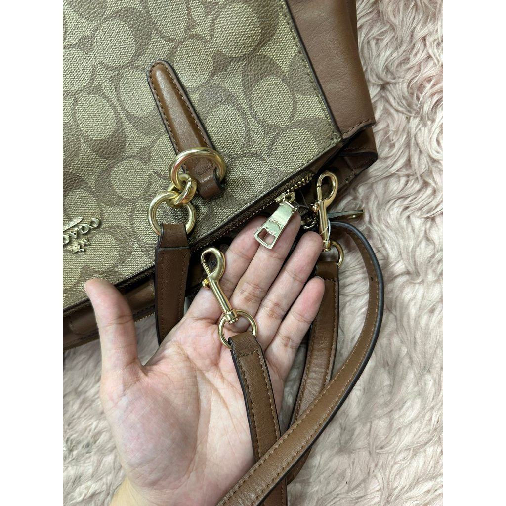 ORIG Preloved CCH CHRISTIE CARRYALL KHAKI LARGE TOTE SATCHEL BROWN BAG
