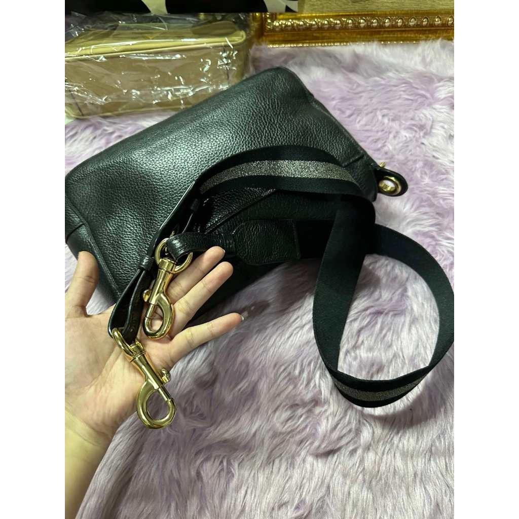 ORIG Preloved CCH Jes Messenger Medium Black Bag