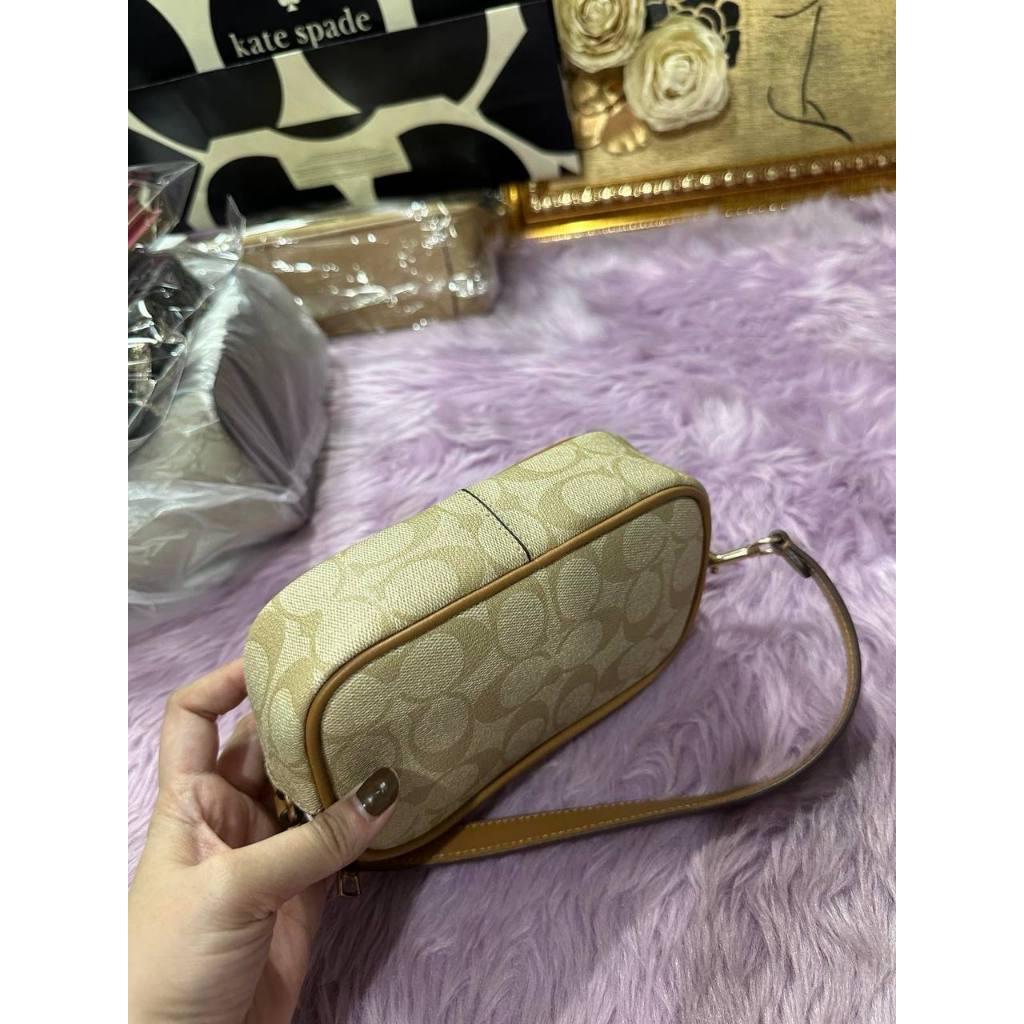 ORIG Preloved CCH Jamie Wristlet In Khaki Saddle Brown Small Bag