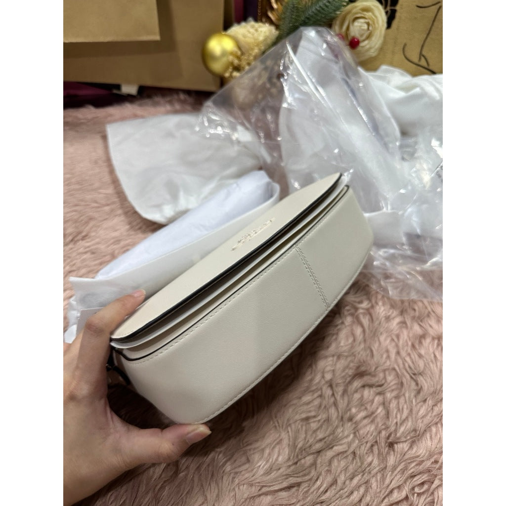 ORIG & IMPORTED CCH Andrea Shoulder Bag Chalk White