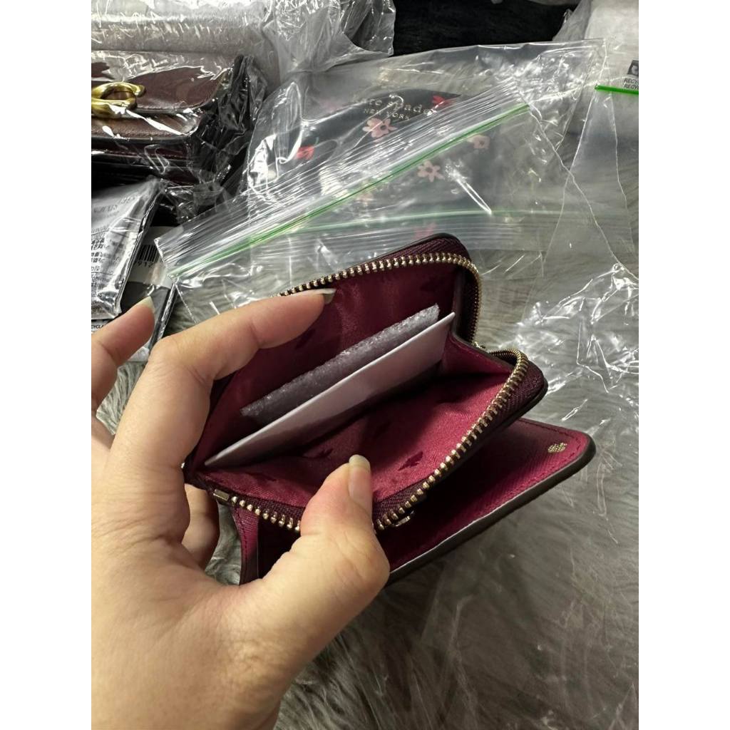 ORIG & IMPORTED KS Eva Small L-Zip Bifold Wallet in Cherrywood Red