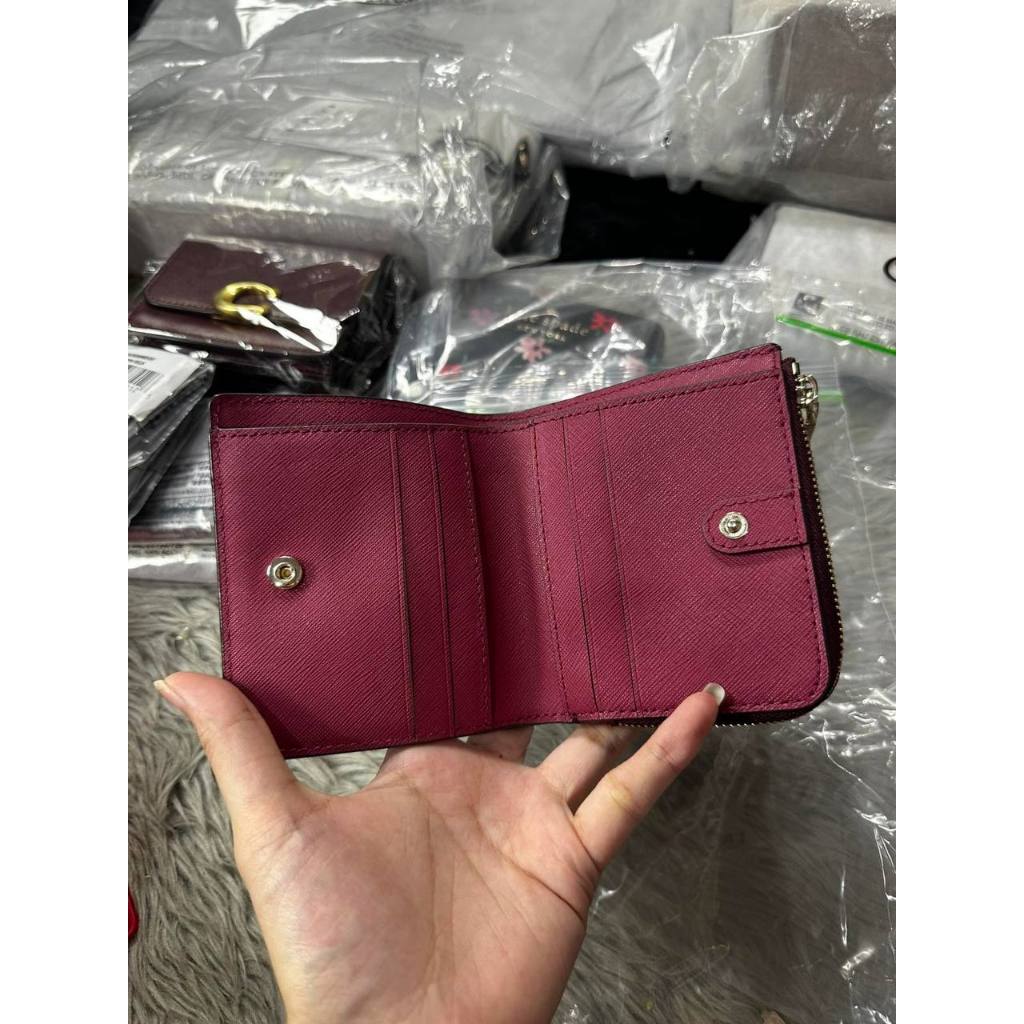 ORIG & IMPORTED KS Eva Small L-Zip Bifold Wallet in Cherrywood Red
