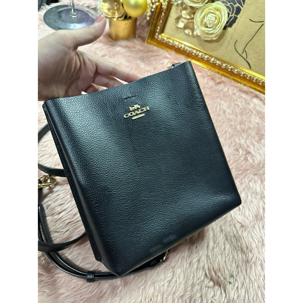 ORIG Preloved CCH Small Town Bucket Black Bag