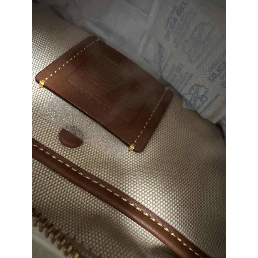 ORIG & IMPORTED CCH RARE RETAIL juliet medium shoulder shearling fur white bag