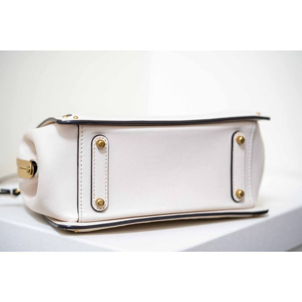 ORIG Preloved CCH RARE Retail Kisslock Dreamer 21 With Quilting And Rivets Mini White Bag