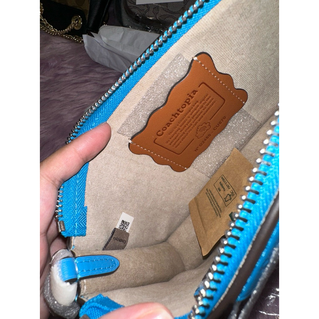 AUTHENTIC/ORIGINAL CCH Retail Small Wavy Shoulder Blue Bag In Coachtopia Leather