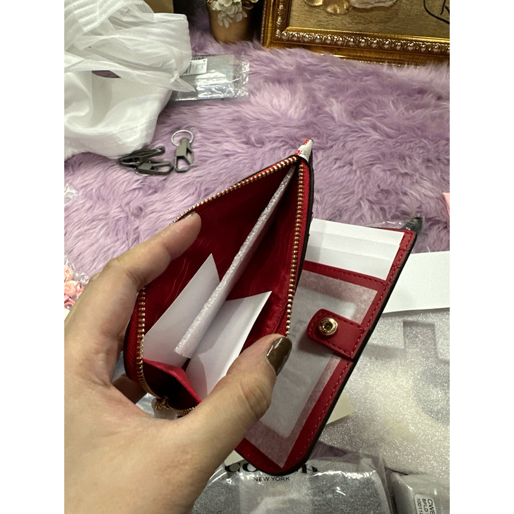 ORIG & IMPORTED KS Devin Pixel Hearts Small Slim Bifold Red Wallet