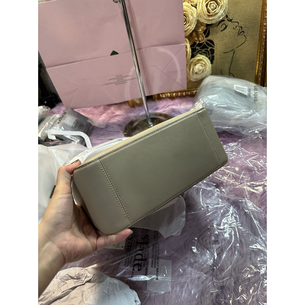 AUTHENTIC/ORIGINAL Kate Spade Dakota Large Taupe Hobo Bag