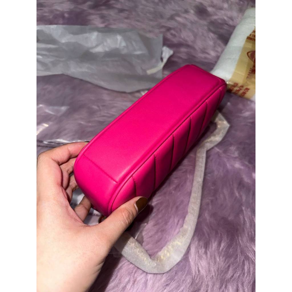 ORIG & IMPORTED RARE CCH Nolita 19 Chain Quilted Pink Small Bag