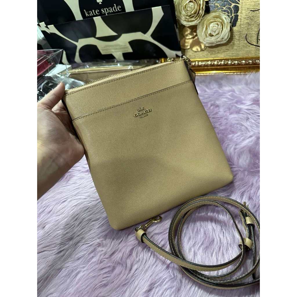ORIG Preloved CCH Kitt Messenger Slim Bag Beige
