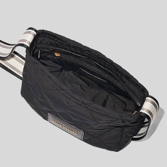 ORIG Preloved MJ The Messenger Nylon Small Crossbody Black Bag Quilted