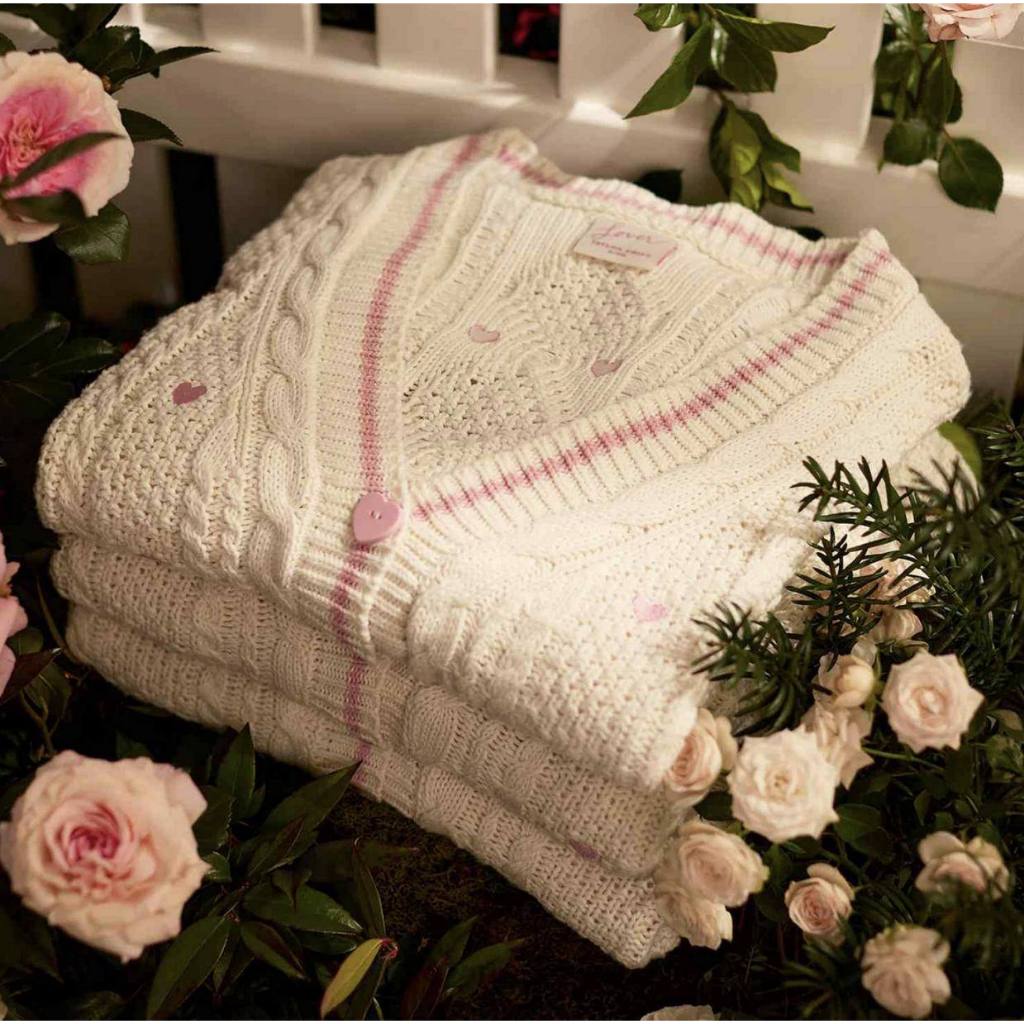 RARE BRAND NEW Taylor Swift Official Lover Cardigan M/L ONLY