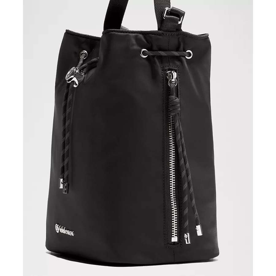 ORIG & IMPORTED LuluLemon Drawstring Bucket Crossbody Nylon Black Bag 5L