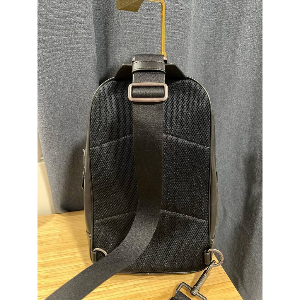 ORIG Preloved CCH Graham Pack In Blocked Brown Men Bag
