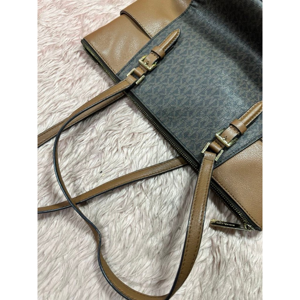 ORIG Preloved MK Charlotte Large Logo and Leather Top-Zip Tote Bag Brown