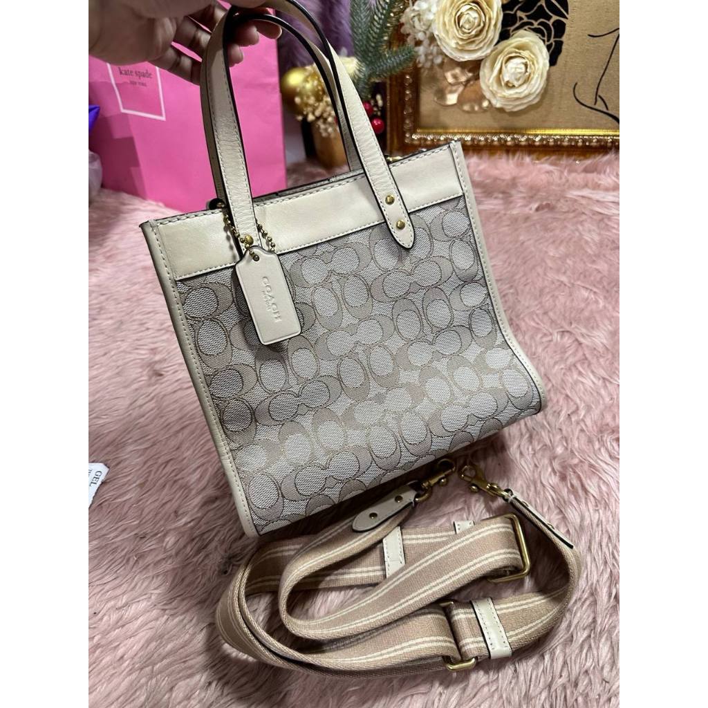 ORIG Preloved CCH Retail Tote Bag Signature Jacquard Field 22 Beige/Ivory