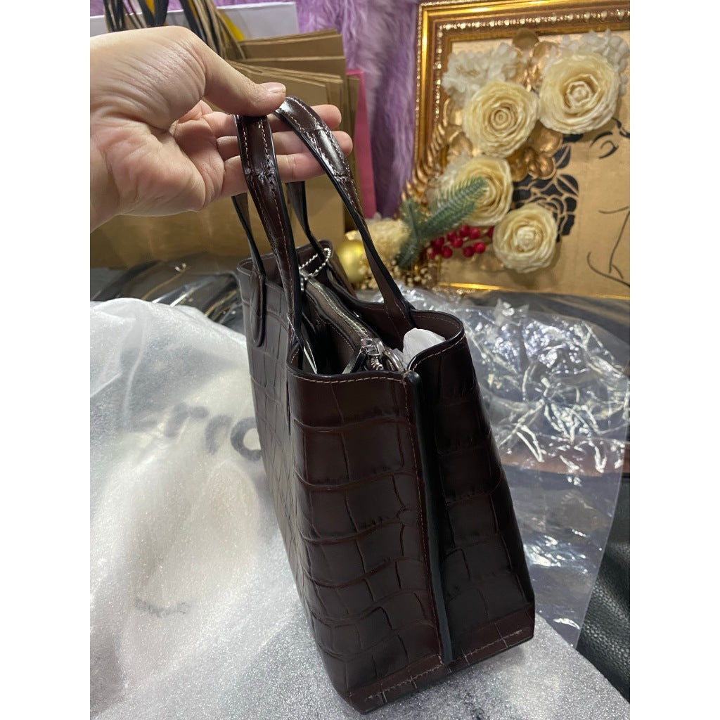 ORIG & IMPORTED CCH Retail Willow 24 Tote Bag in Croc-embossed Leather Maroon Maple Brown