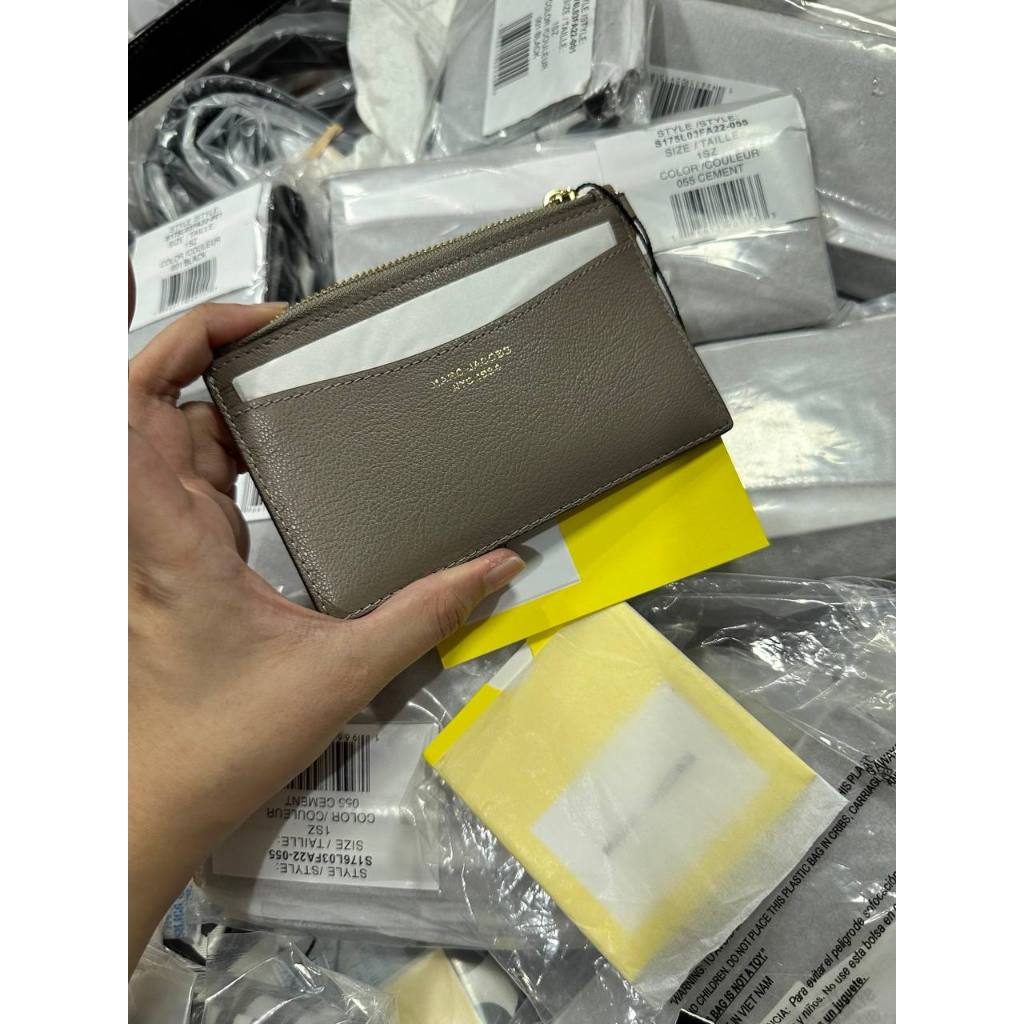 ORIG & IMPORTED MJ The Top Zip Wristlet Wallet Taupe / Black