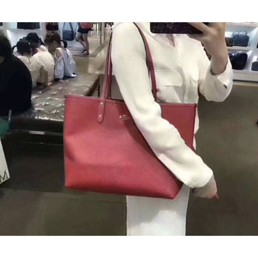 ORIG Preloved CCH Large City Zip Top Tote Bag Red
