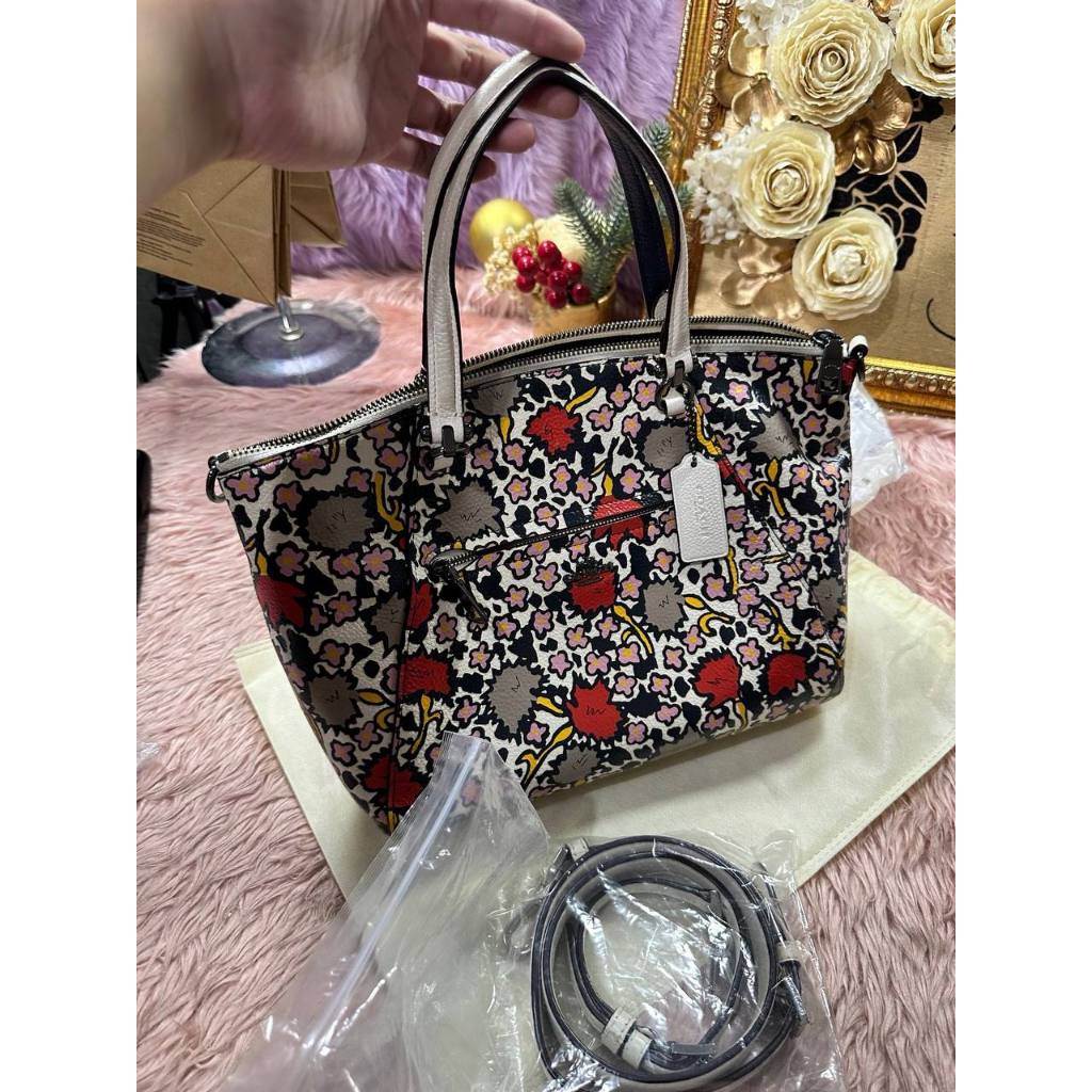 ORIG Preloved CCH Prairie Satchel Floral Print White Bag