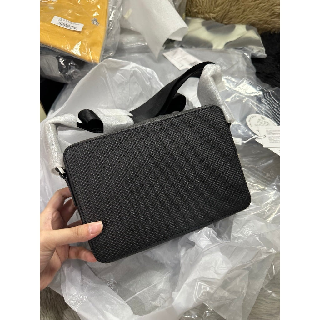 ORIG & IMPORTED LCT Unisex Small Chantaco Leather Reporter Bag Black