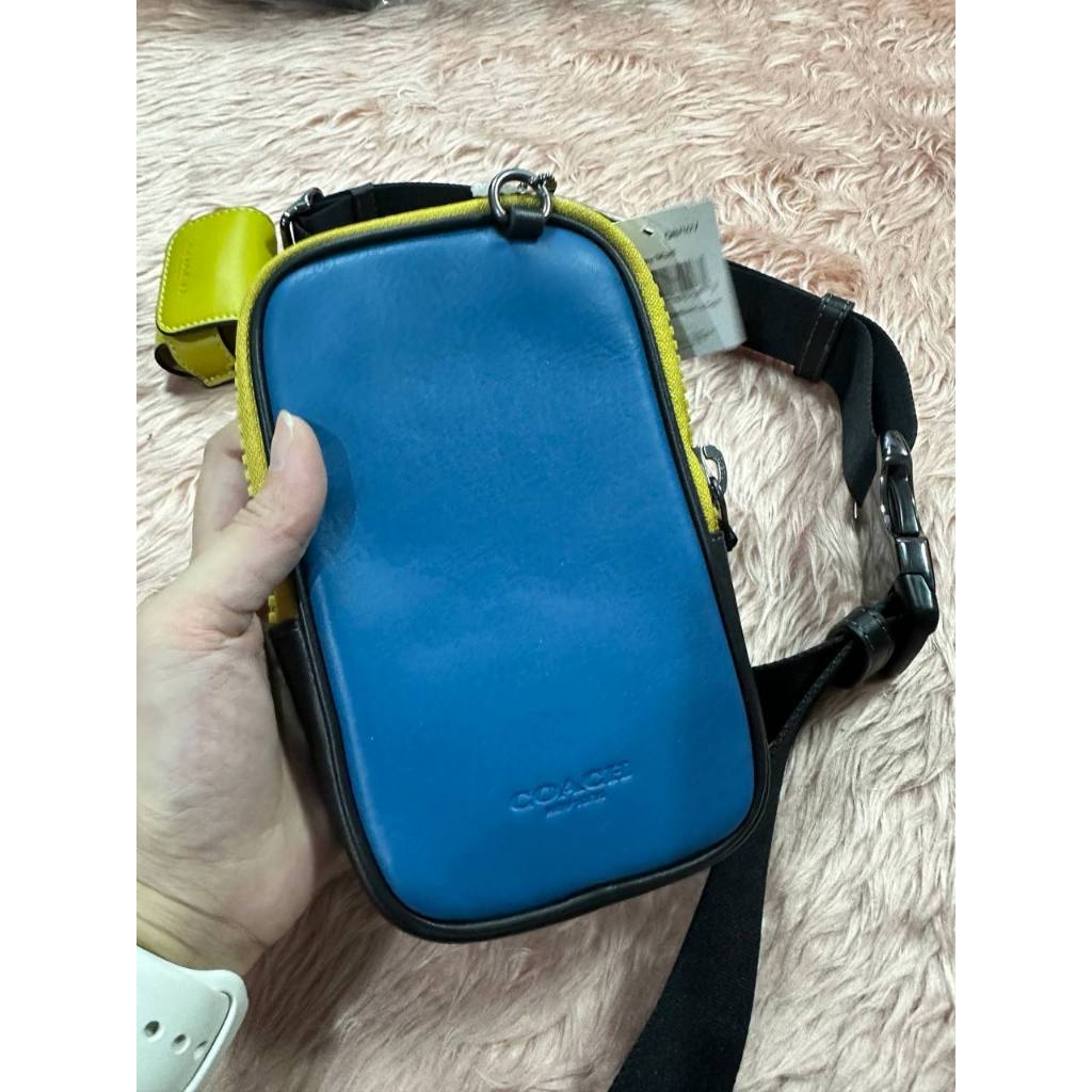 ORIG & IMPORTED CCH Multifunction Phone Pack Blue Men Bag