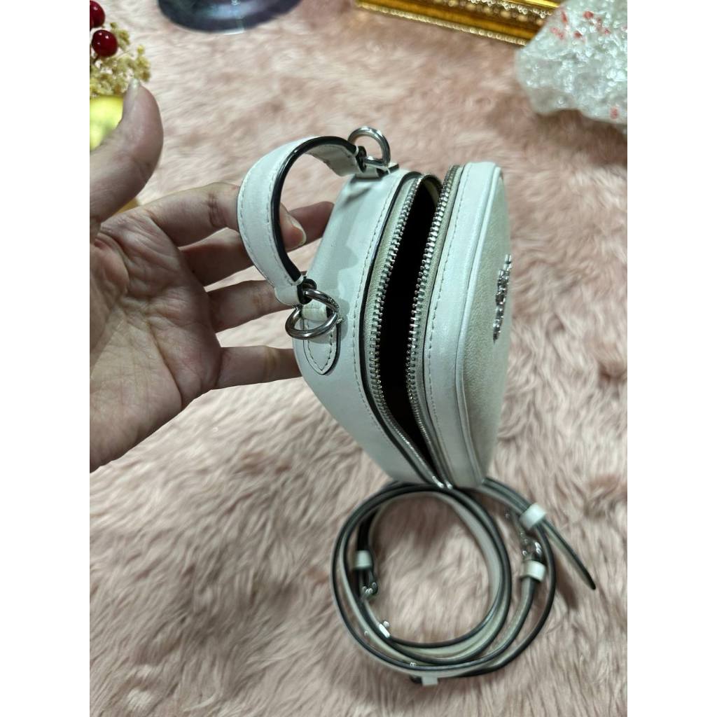 ORIG Preloved CCH Eva Phone Crossbody Small White Bag