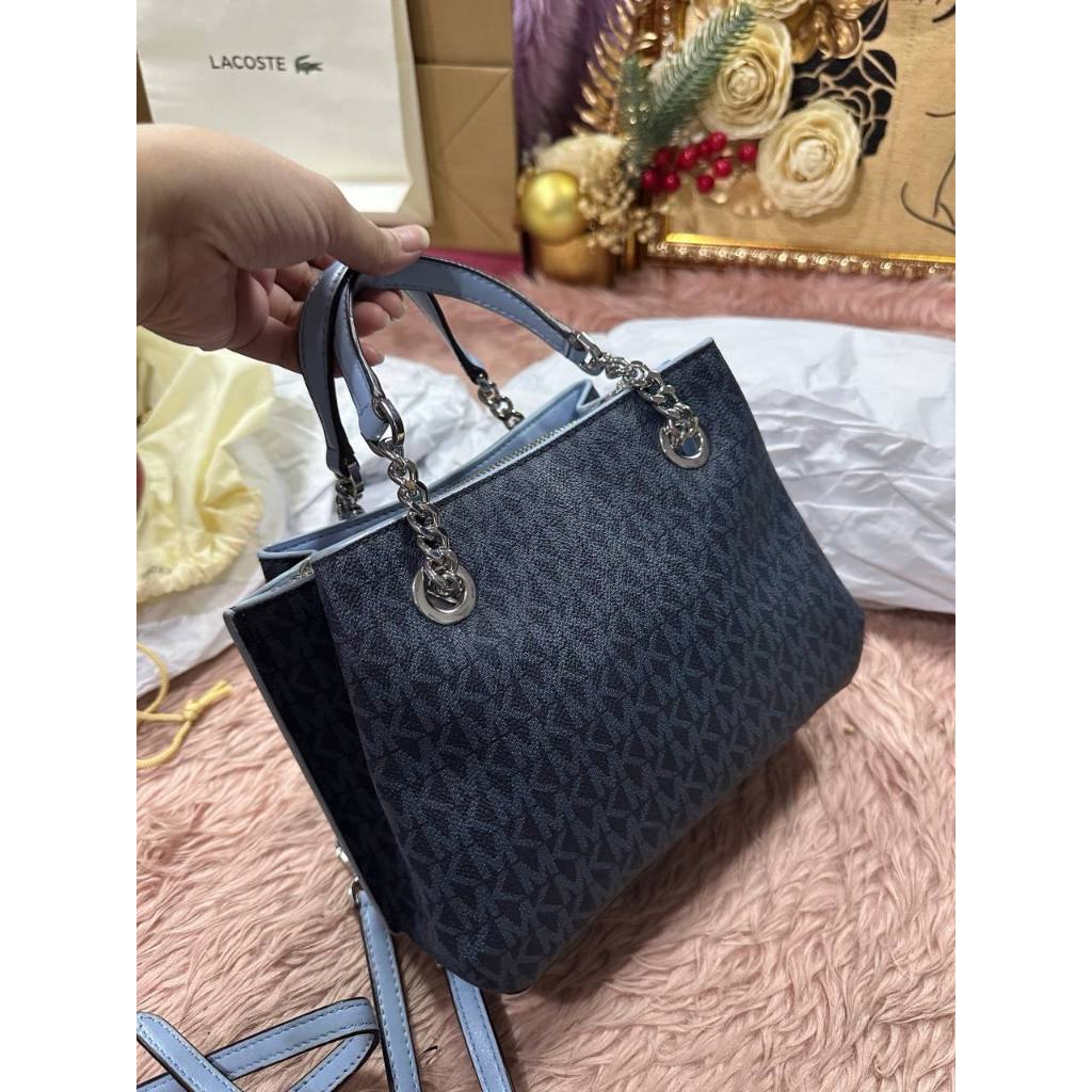 ORIG Preloved MK Teagan Small Crossbody Small Blue Bag