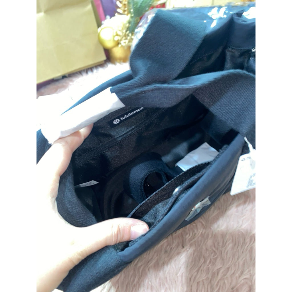 ORIG & IMPORTED LuluLemon Boxy Mini Tote Bag 4.5L Black Nylon