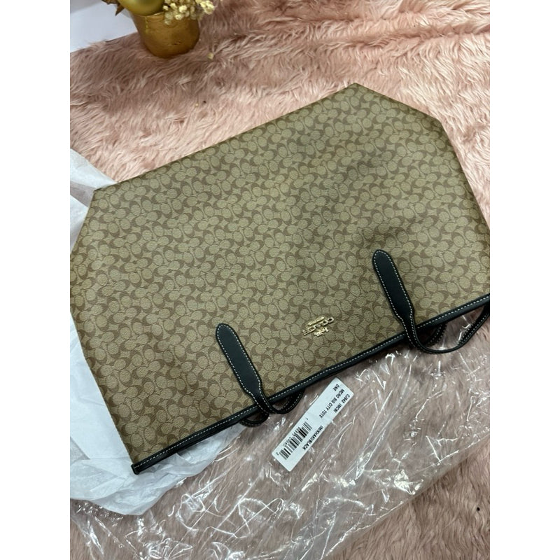 ORIG & IMPORTED CCH City Large Tote Bag In Micro Signature Canva Brown