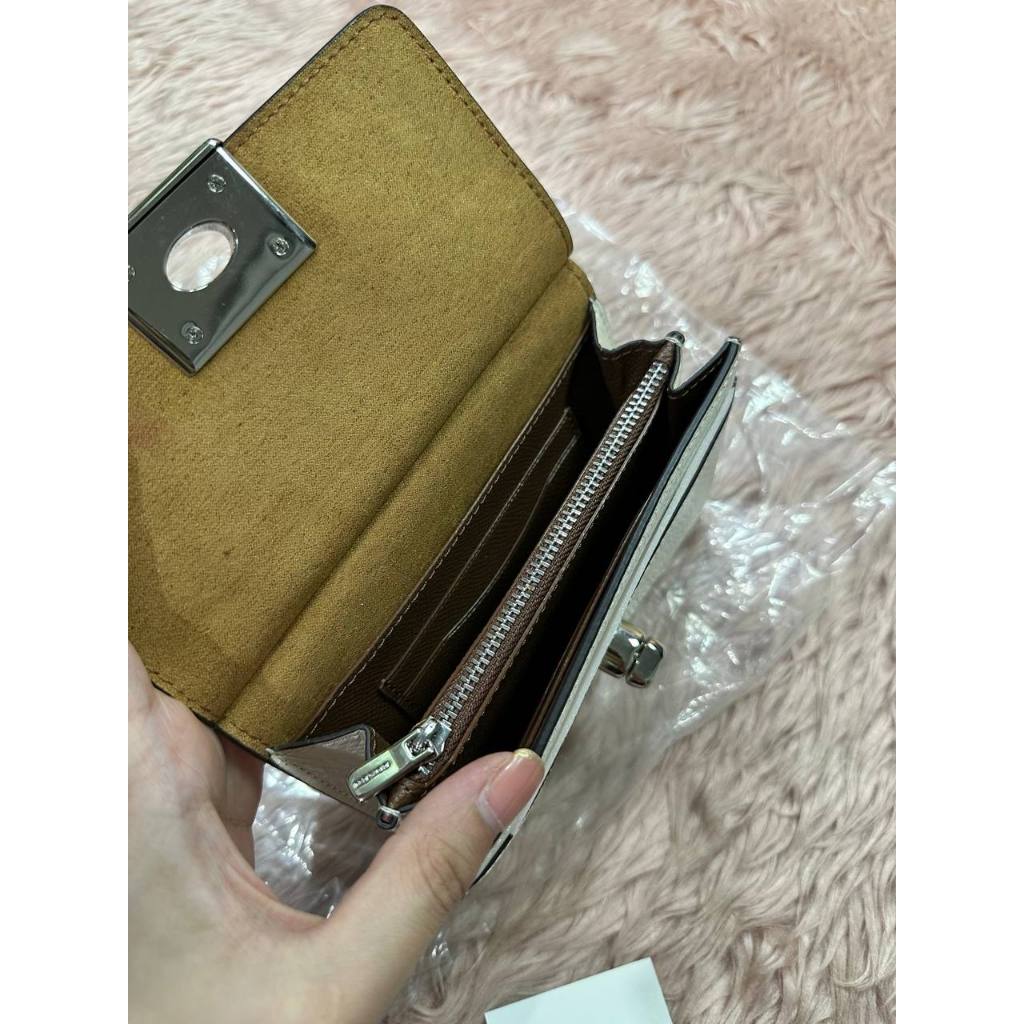 ORIG & IMPORTED CCH Cassidy Turnlock Medium Wallet With Rivets White