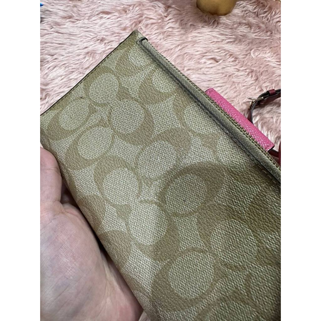 ORIG & IMPORTED Preloved CCH Phone Tech Wallet Khaki Pink