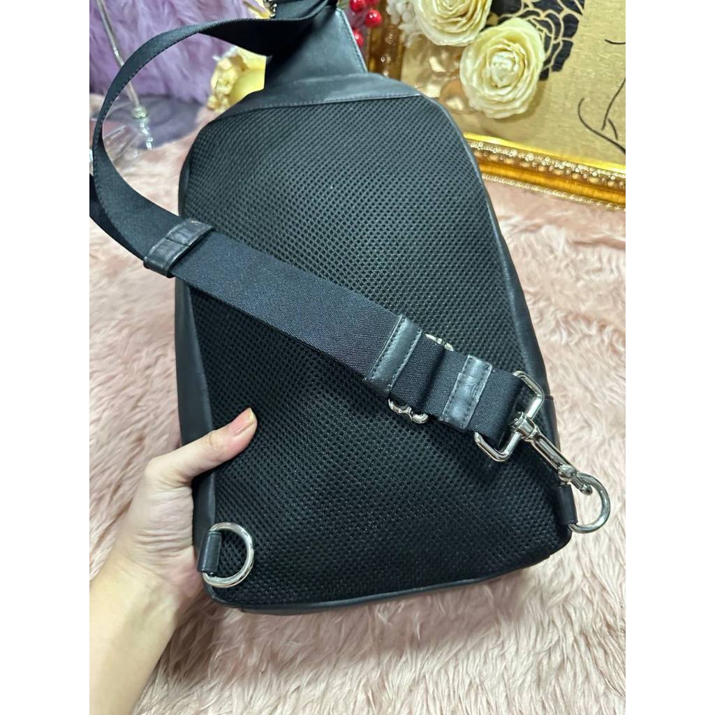 ORIG Preloved CCH Campus Pack Body Bag Black