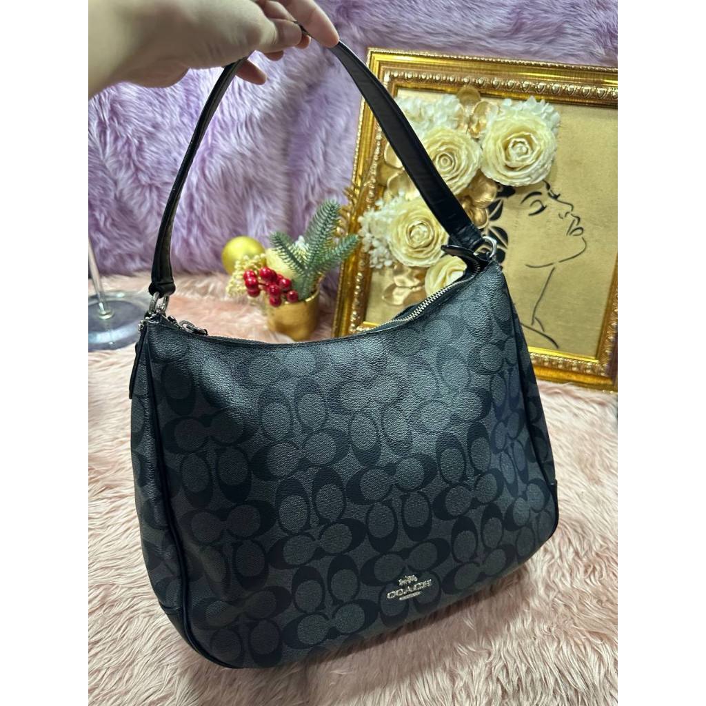 ORIG Preloved CCH Zip Hobo Shoulder Black Bag
