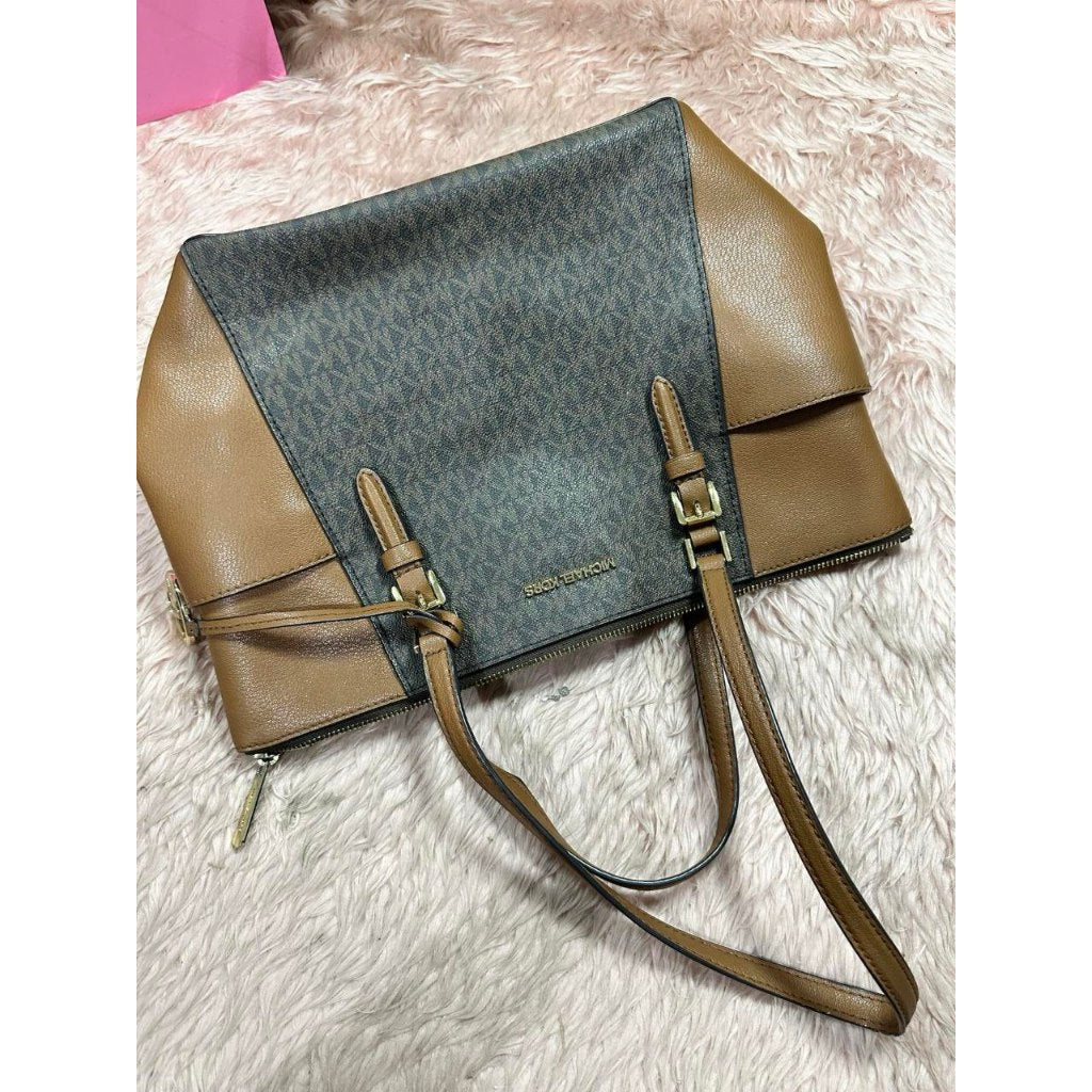 ORIG Preloved MK Charlotte Large Logo and Leather Top-Zip Tote Bag Brown