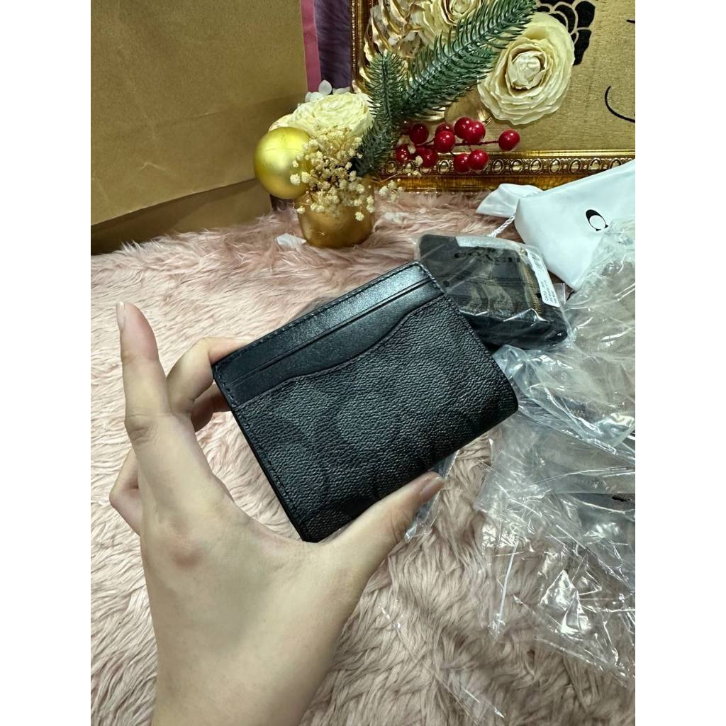 ORIG & IMPORTED CCH Magnetic Card Case in Signature Canvas Small Men Wallet Black