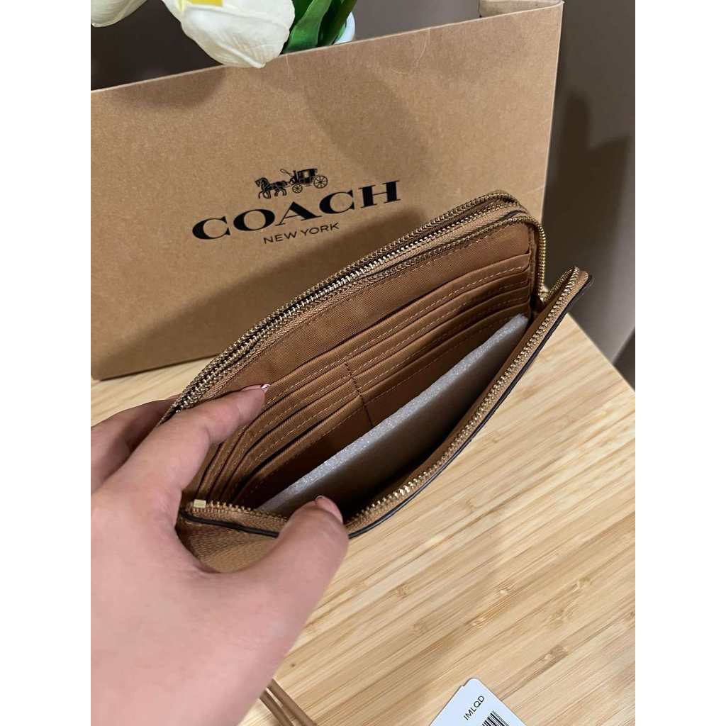 ORIG Preloved CCH Large Double Zip Wallet Wristlet Brown Saddle