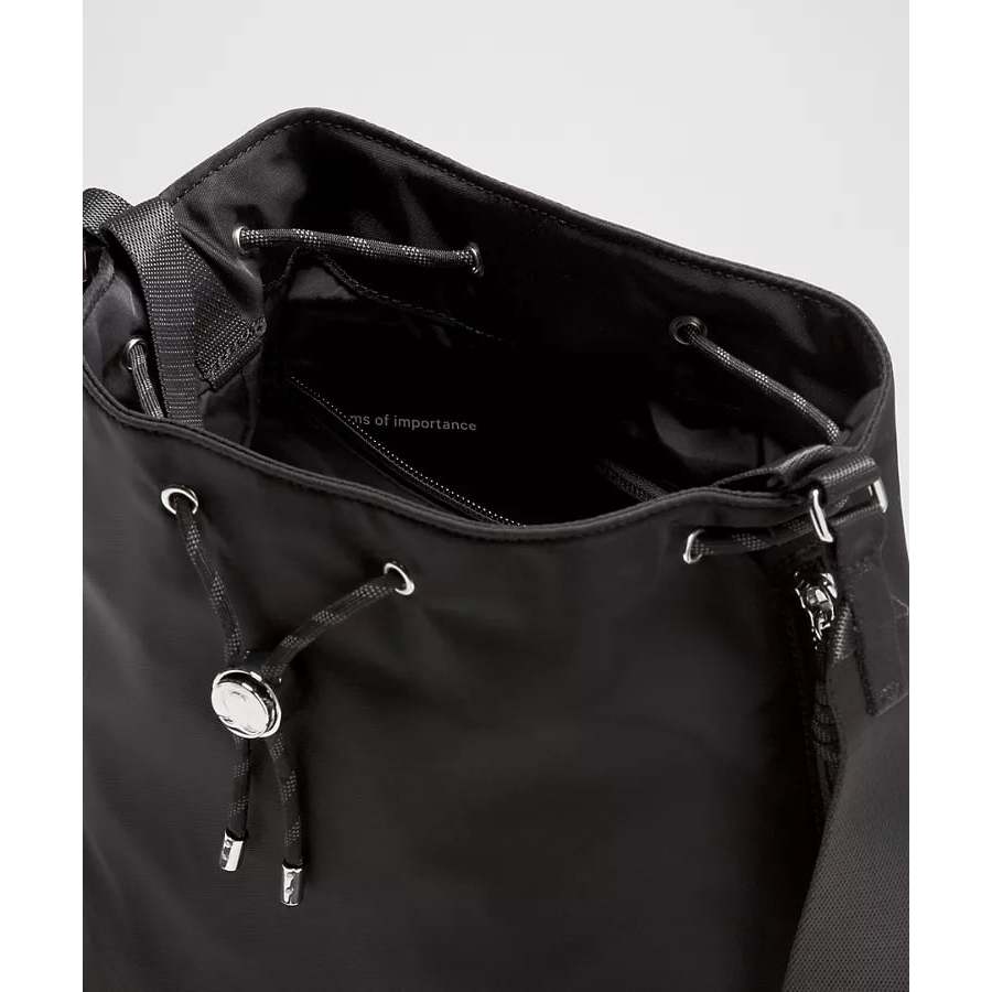 ORIG & IMPORTED LuluLemon Drawstring Bucket Crossbody Nylon Black Bag 5L