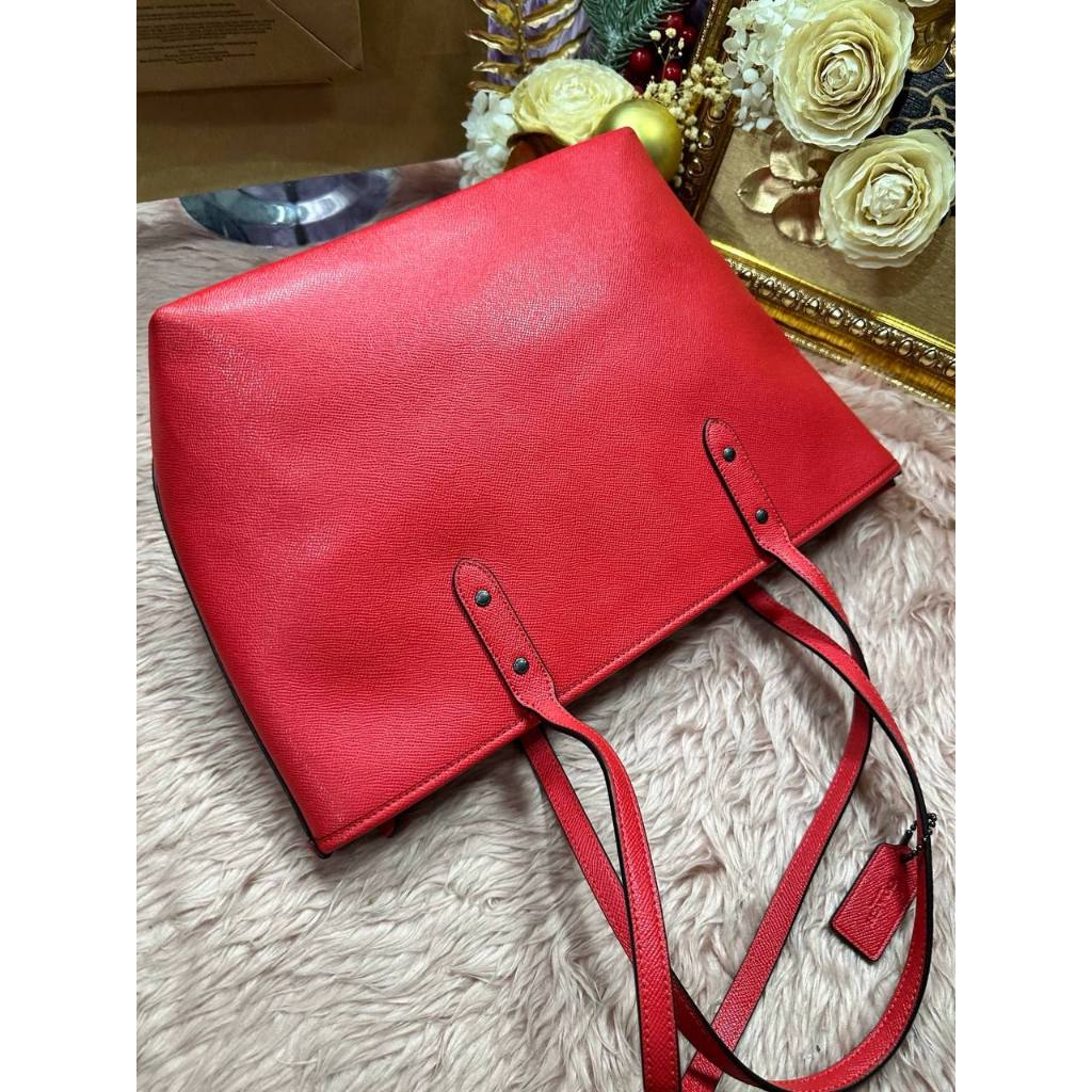 ORIG Preloved CCH Large City Zip Top Tote Bag Red