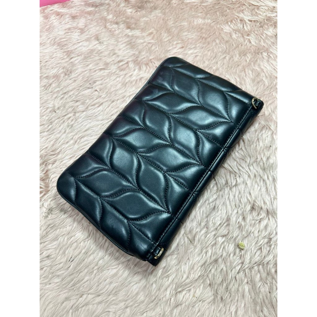ORIG Preloved MK Peyton Clutch Large Quilted Clutch Shoulder Bag Black