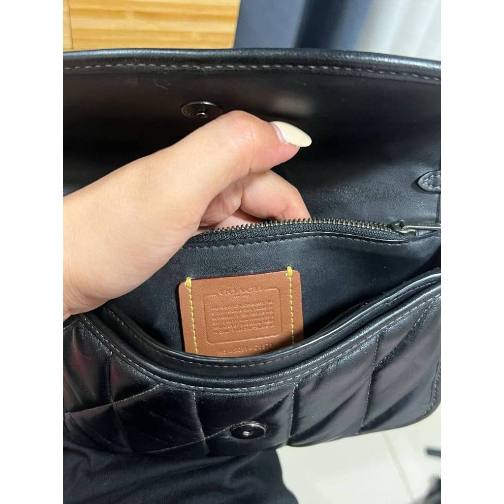 ORIG Preloved CCH Retail Hayden Crossbody With Quilting Black Bag